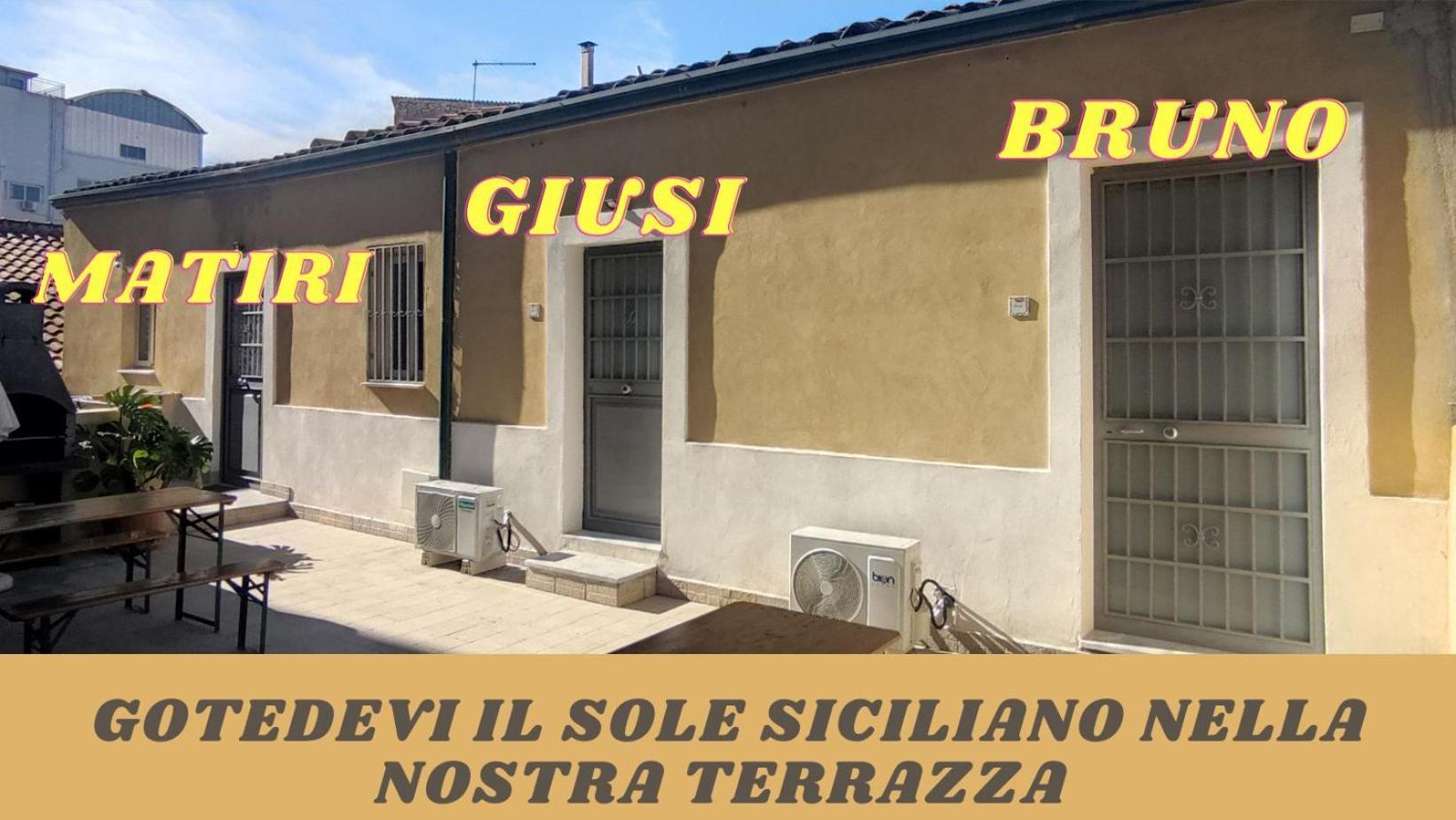 Team019 Casa Giusi Terrace & Sicilian Charm Apartment Катания Екстериор снимка